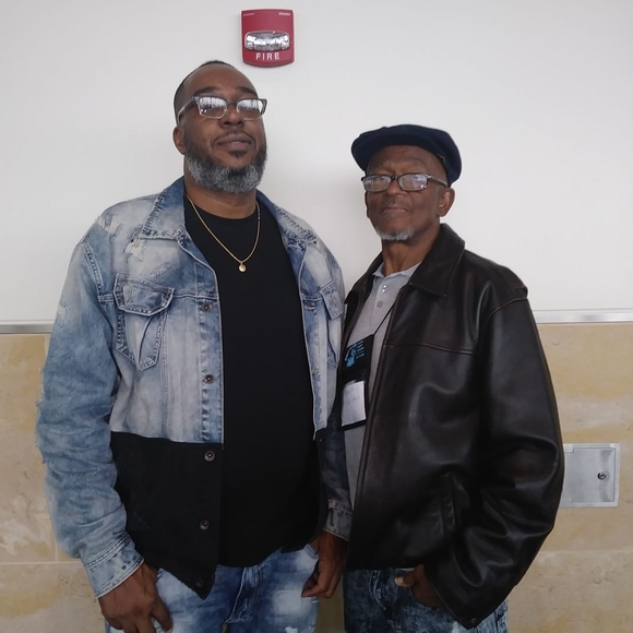 Meet your Posher, Leon - Picture 1 of 1